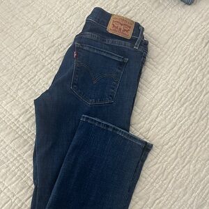 Levi’s 314 shaping straight size 26 women’s